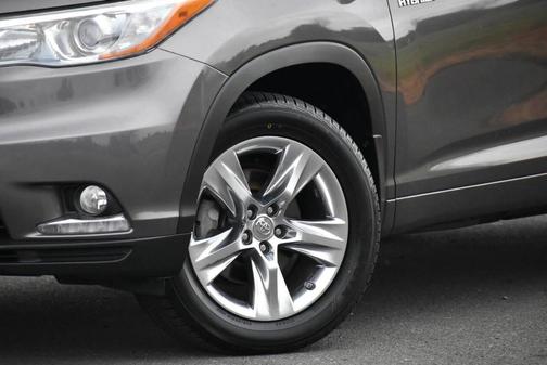 2015 Toyota Highlander Hybrid Platinum