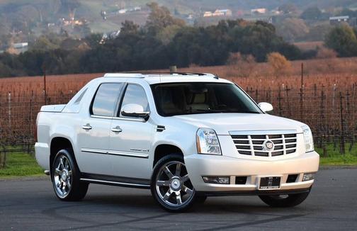 2007 Cadillac Escalade EXT Base