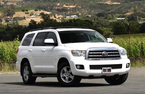 Super White 2011 Toyota Sequoia SR5