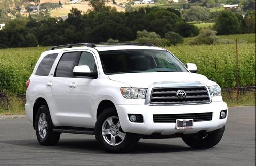 Super White 2011 Toyota Sequoia SR5