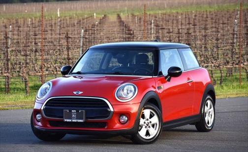 2016 MINI Hardtop Cooper
