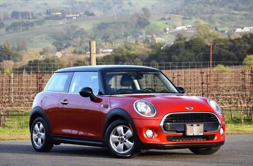 2016 MINI Hardtop Cooper