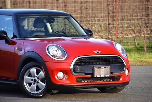 2016 MINI Hardtop Cooper