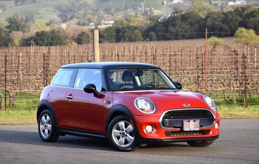 2016 MINI Hardtop Cooper