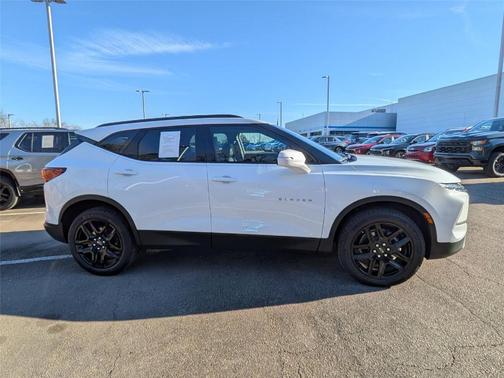 2025 Chevrolet Blazer LT