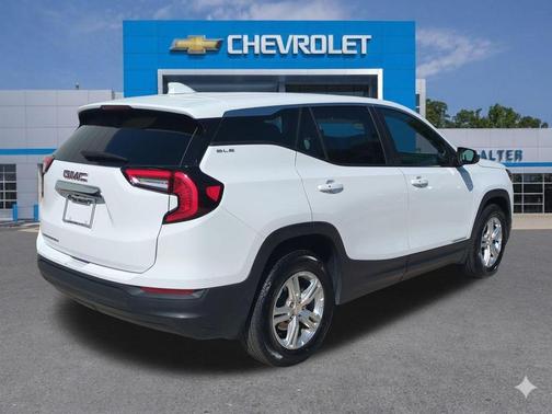 Summit White 2024 GMC Terrain SLE