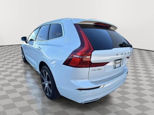2021 Volvo XC60 T5 Inscription