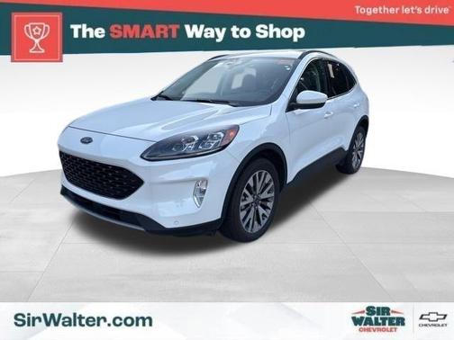 2022 Ford Escape Titanium