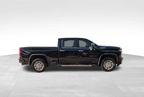 2022 Chevrolet Silverado 2500 High Country
