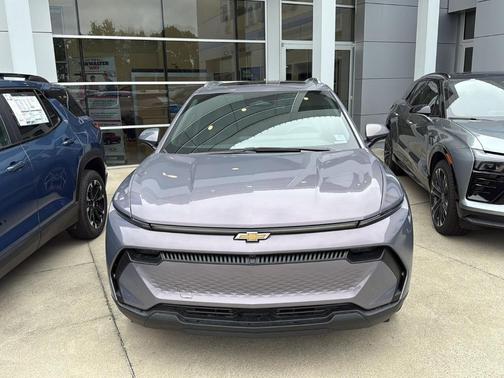 2026 Chevrolet Equinox EV LT 2