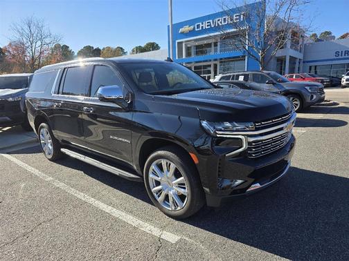 2024 Chevrolet Suburban Premier