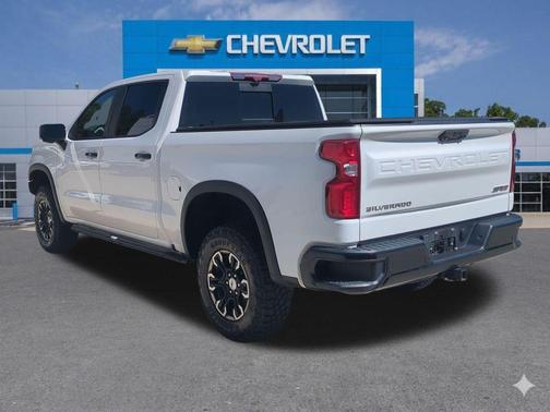 Summit White 2023 Chevrolet Silverado 1500 ZR2