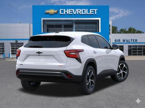 Summit White 2026 Chevrolet Trax 1RS