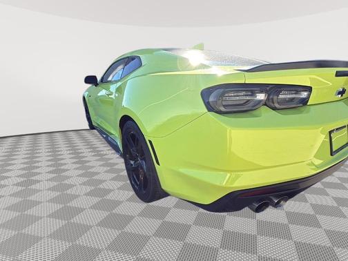 2021 Chevrolet Camaro LT1