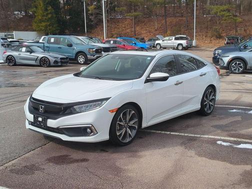2019 Honda Civic Touring
