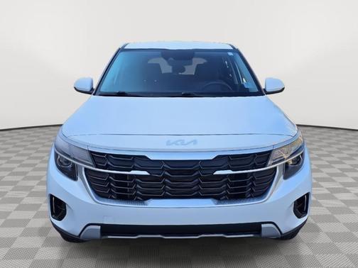 2024 Kia Seltos LX
