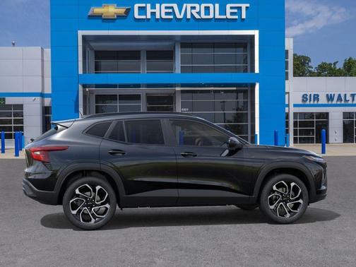 Mosaic Black Metallic 2026 Chevrolet Trax 2RS
