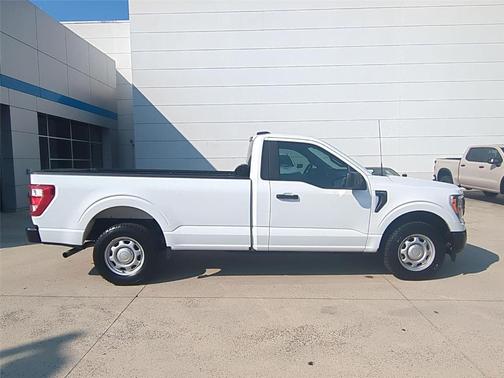 Oxford White 2022 Ford F-150 XL