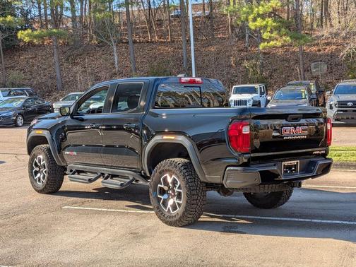 2024 GMC Canyon AT4X