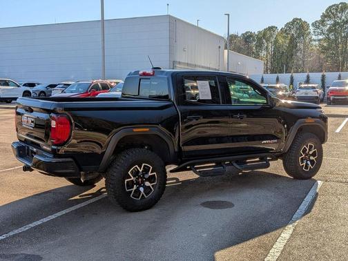2024 GMC Canyon AT4X