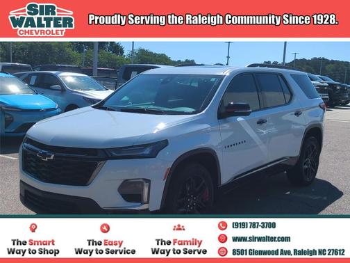 Summit White 2023 Chevrolet Traverse Premier