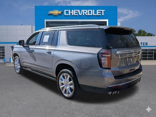 2022 Chevrolet Suburban High Country