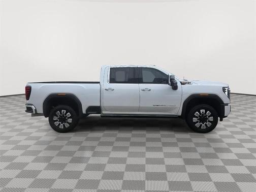 2024 GMC Sierra 2500 Denali