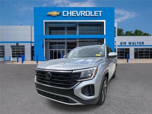 2024 Volkswagen Atlas Cross Sport 2.0T SE w/Technology