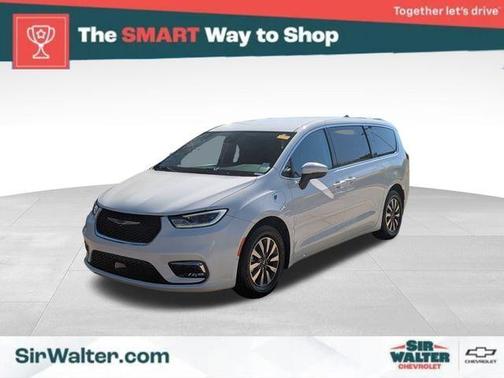 2023 Chrysler Pacifica Hybrid Touring L