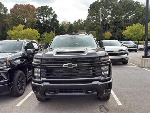 2026 Chevrolet Silverado 2500 Custom
