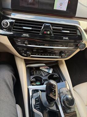 Black Sapphire Metallic 2018 BMW M550 i xDrive