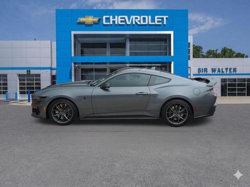 2025 Ford Mustang Dark Horse