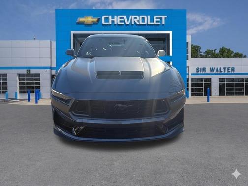 2025 Ford Mustang Dark Horse