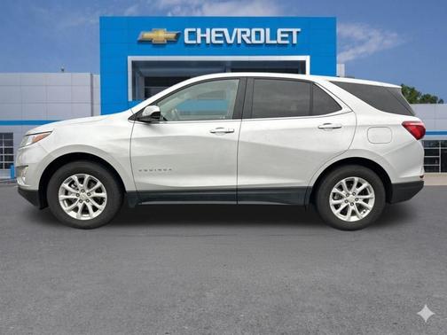 Silver Ice Metallic 2021 Chevrolet Equinox 2LT