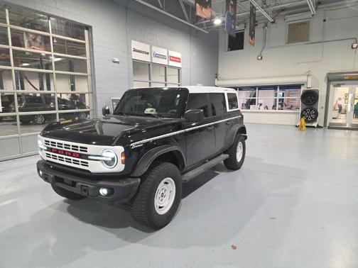 2024 Ford Bronco Heritage Edition