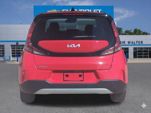 Inferno Red 2024 Kia Soul LX