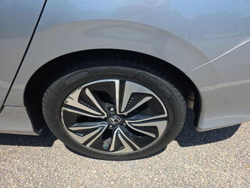 Lunar Silver Metallic 2017 Honda Civic EX-T