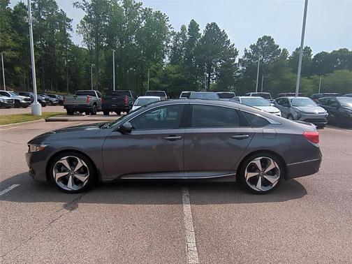 Lunar Silver Metallic 2020 Honda Accord Touring 2.0T
