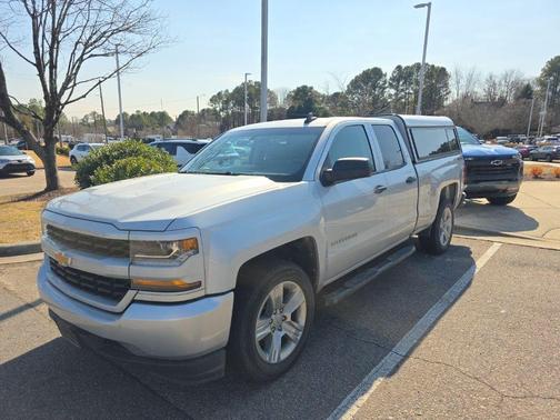 2018 Chevrolet Silverado 1500 Custom