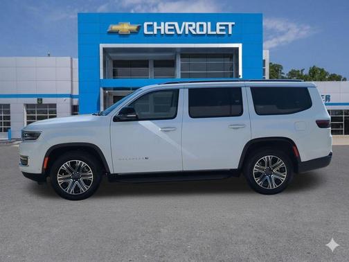 Bright White Clearcoat 2024 Jeep Wagoneer Base
