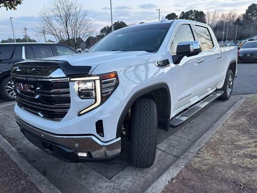 2024 GMC Sierra 1500 SLT