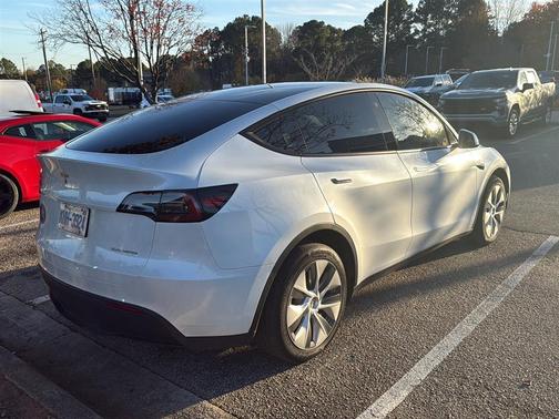 2023 Tesla Model Y Long Range