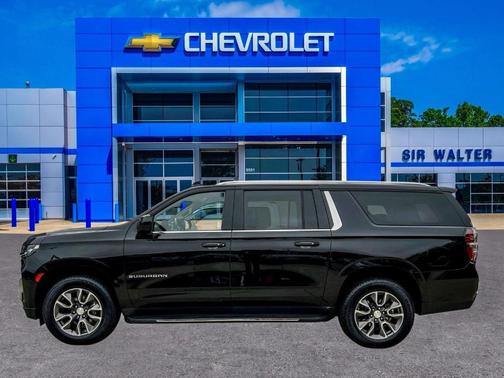 2021 Chevrolet Suburban LT