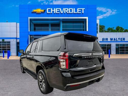 2021 Chevrolet Suburban LT