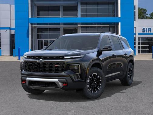 Mosaic Black Metallic 2026 Chevrolet Traverse Z71