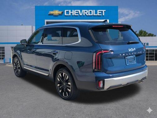 Midnight Black 2024 Kia Telluride SX