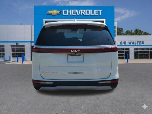 2022 Kia Carnival LXS