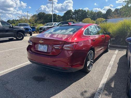 2022 Chevrolet Malibu LT