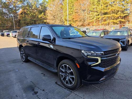 2021 Chevrolet Suburban RST