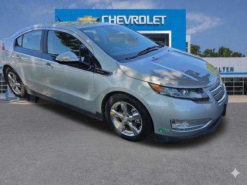 Silver Ice Metallic 2013 Chevrolet Volt Base